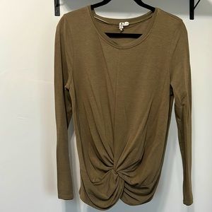 CABLE & GAUGE | Casual Green Knotted Long Sleeve Top
